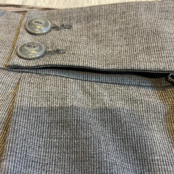 NWOT gray sailor pleated flare pants size 6L - Picture 2 of 14